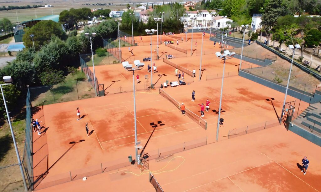 club de tenis cabezarrubia caceres -1